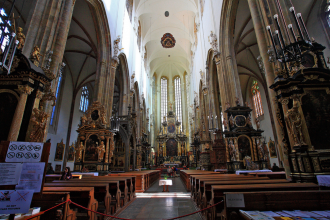 В соборе захоронены головы тех 12 дворян