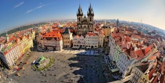 Староместская площадь — главная площадь 