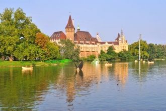 Но после того как праздник прошел про па