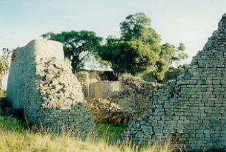 Руины Мономотапы.