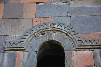 Бывший вход в Талинский Святой Катогике.