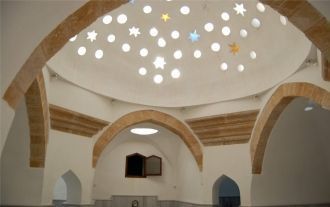 Внутри бань Бюйюк-Хамам.