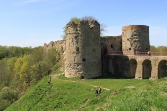 Некоторому упадку способствовало ужесточ