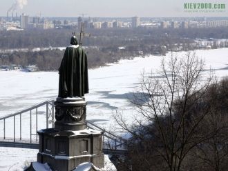 Памятник Владимиру в Киеве является визи