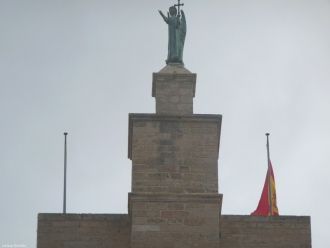 На башне северного фасада - Torre del An