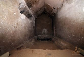 Погребальная камера. Пол 