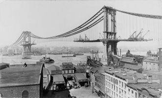 Манхэттенский мост соединяет Нижний Манх