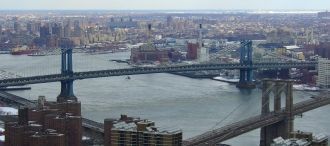 Манхэттенский мост отличается от своих с