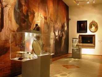 Сегодня музей Чарторыйских занимает поче