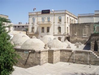 На сегодняшний день баня Касум-бека подв