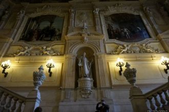 Статуи представителей рода Савойской дин