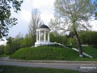 Беседка Островского была построена в 195