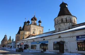 Иван Грозный первым стал одаривать монас
