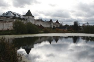 Новый монастырь привлек большое внимание