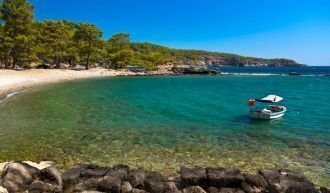 Главной покровительницей города считалас