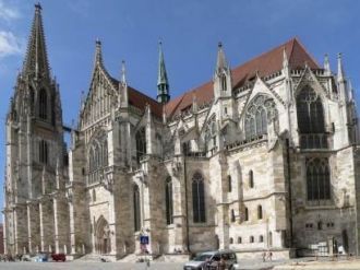 Однако независимость в статусе имперског