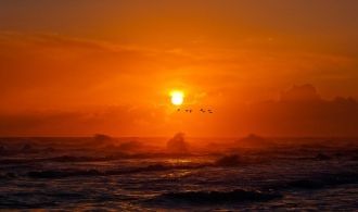 Командорские острова на закате.