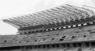 Стадион был построен в 1957 году, когда 