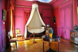 Невозможно не сказать о гостиных комната