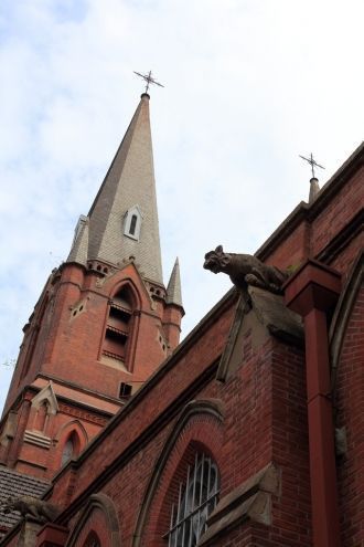 Храм сильно пострадал во время Культурно