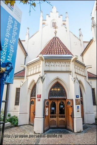 Все расходы по созданию синагоги взял на