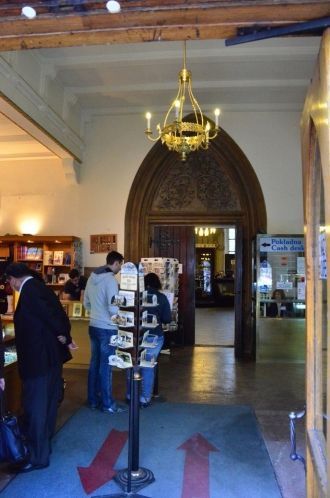 На данный момент Майзелова синагога не в