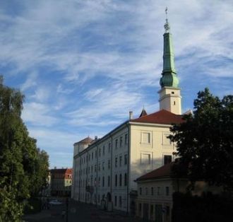 В 1621 году Ригу захватили шведы, и нача