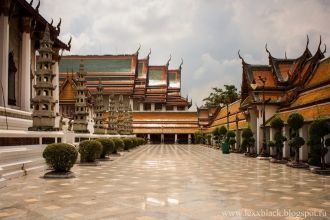 Но свой сегодняшний вид храм приобрел ср