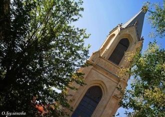 В 1934 годуЛютеранскую кирху  покинул по