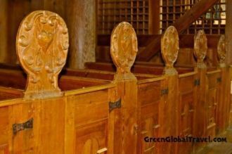 Внутреннее пространство церкви характери