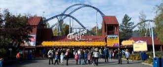 Главный вход в парк атракционов Tusenfry