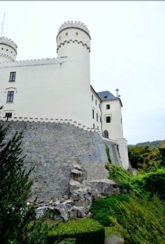 Стоит отметить, что после сооружения вод