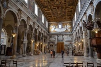 Внутреннее убранство Санта-Мария-ин-Арач