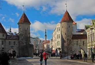 Таллинская городская крепостная стена ок