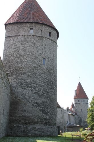 Таллиннская городская стена. Башня Кёйсм