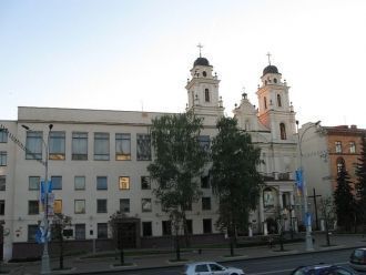 В 1993 году храм был возвращен верующим.