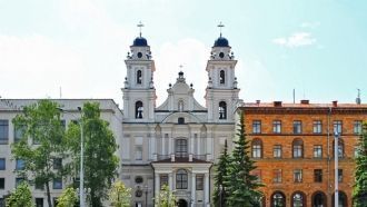 Внешнее и внутреннее оформление костёла 