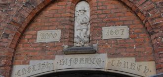 Фасад церкви