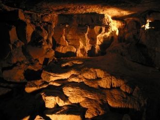 В пещерах Эайлуии большое количество ста
