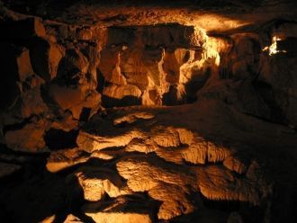 В пещерах Эайлуии большое количество ста