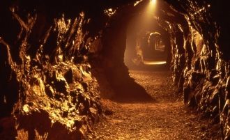 Название пещер Aillwee Cave происходит о