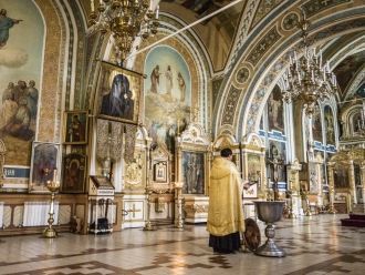 Служба в соборе