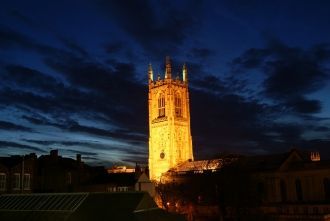 К тому же, все колокола действующие.