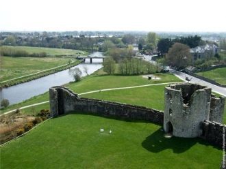 Прямоугольный западный надвратный донжон