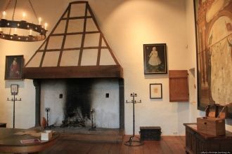 На сегодняшний день замок Амерсоен наход