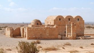 Его бескомпромиссная прямоугольность сло