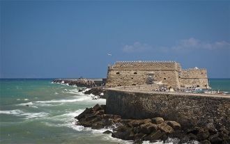 Крепость Кулес (Кастро) была построена п