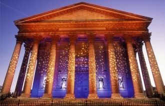 На кладбище Мадлен, которое находилась в