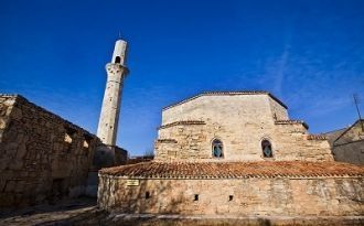 Простояв триста лет, в период антирелиги