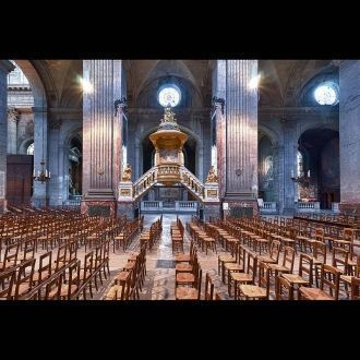 Внутреннее убранство церкви